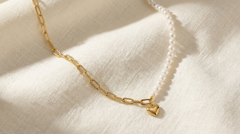 Butigini Amora Pearl Necklace