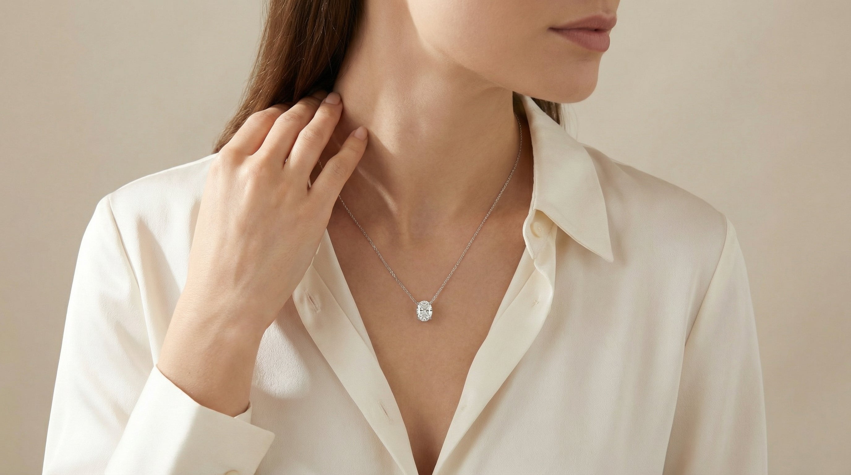 Butigini Lumina Solitaire Necklace