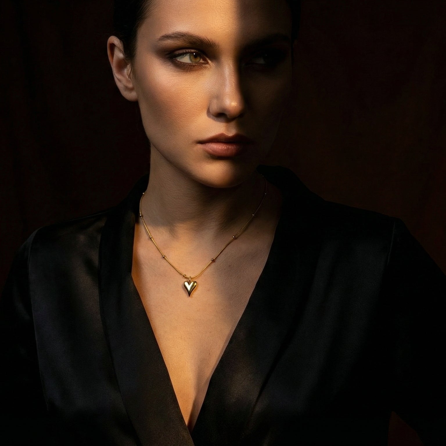 Butigini Valora Heart Necklace - Anti Tarnish