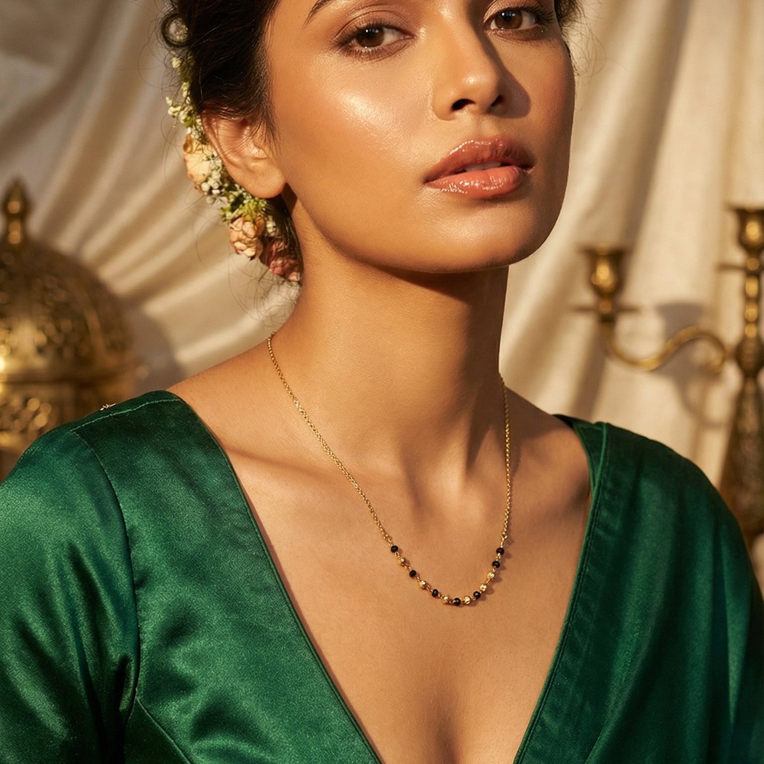 Butigini Golden Eclipse Necklace