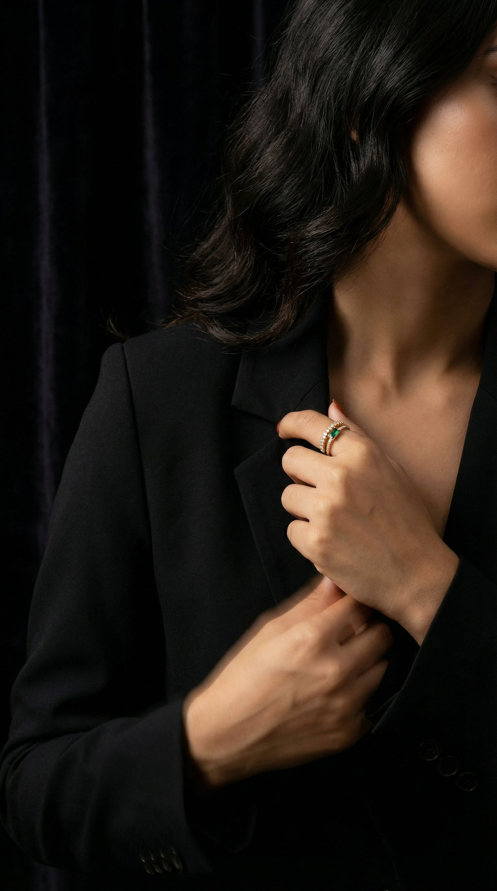 Butigini Emerald Edge Finger Ring - Anti Tarnish