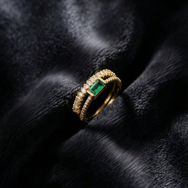 Butigini Emerald Edge Finger Ring - Anti Tarnish