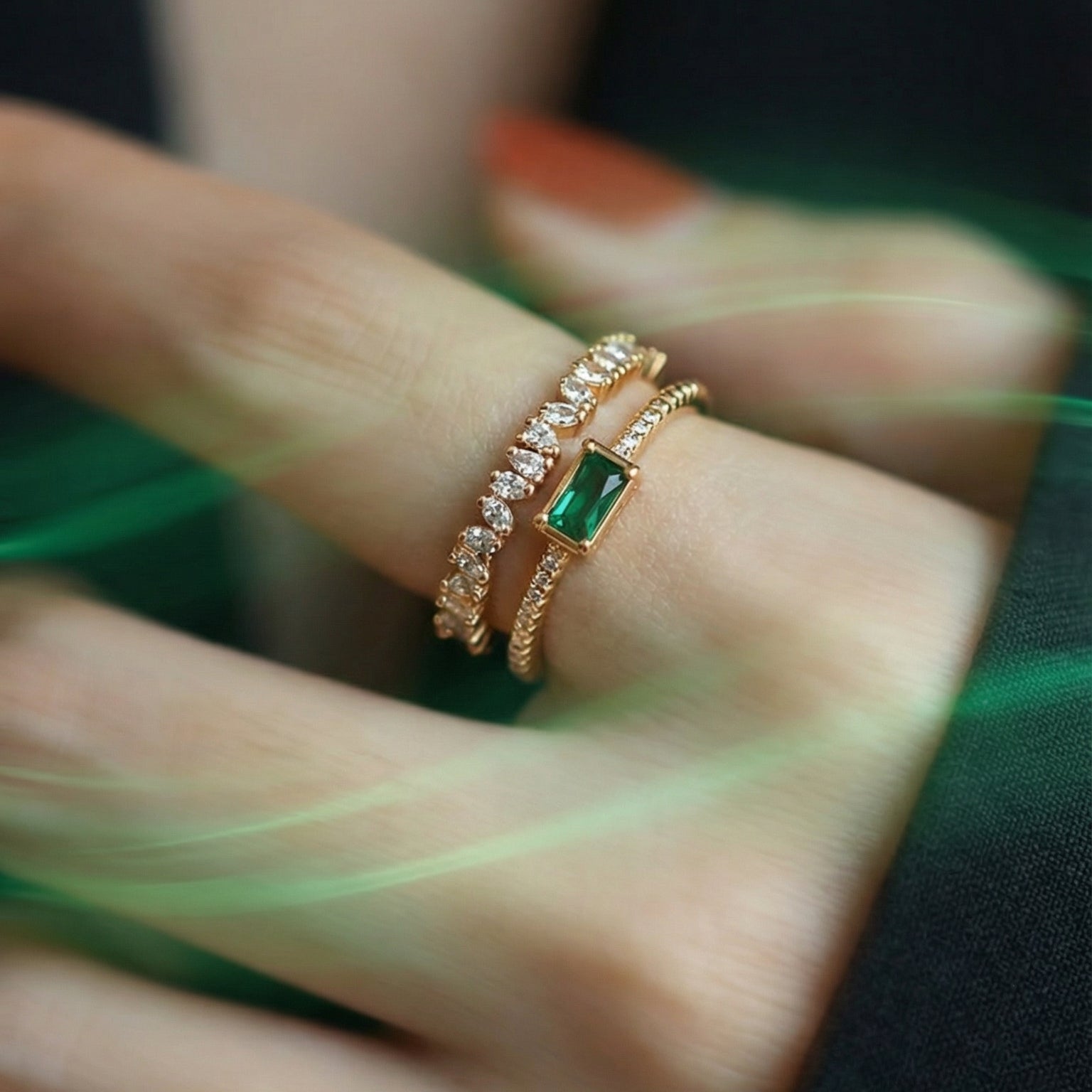 Butigini Emerald Edge Finger Ring - Anti Tarnish