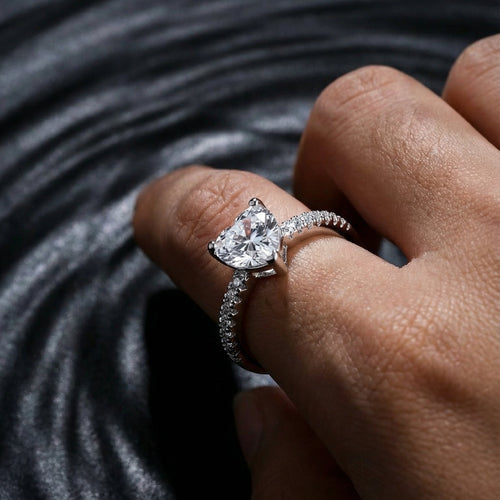 Butigini Amora Heart Solitaire Finger Ring