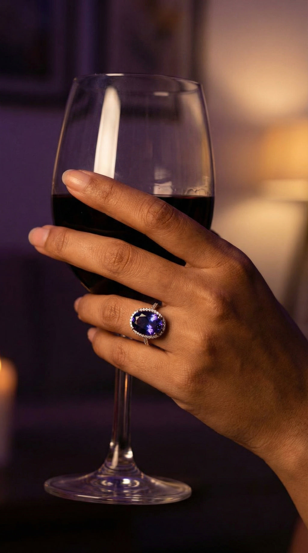 Butigini Amethyst Aura Oval Finger Ring - Stainless Steel