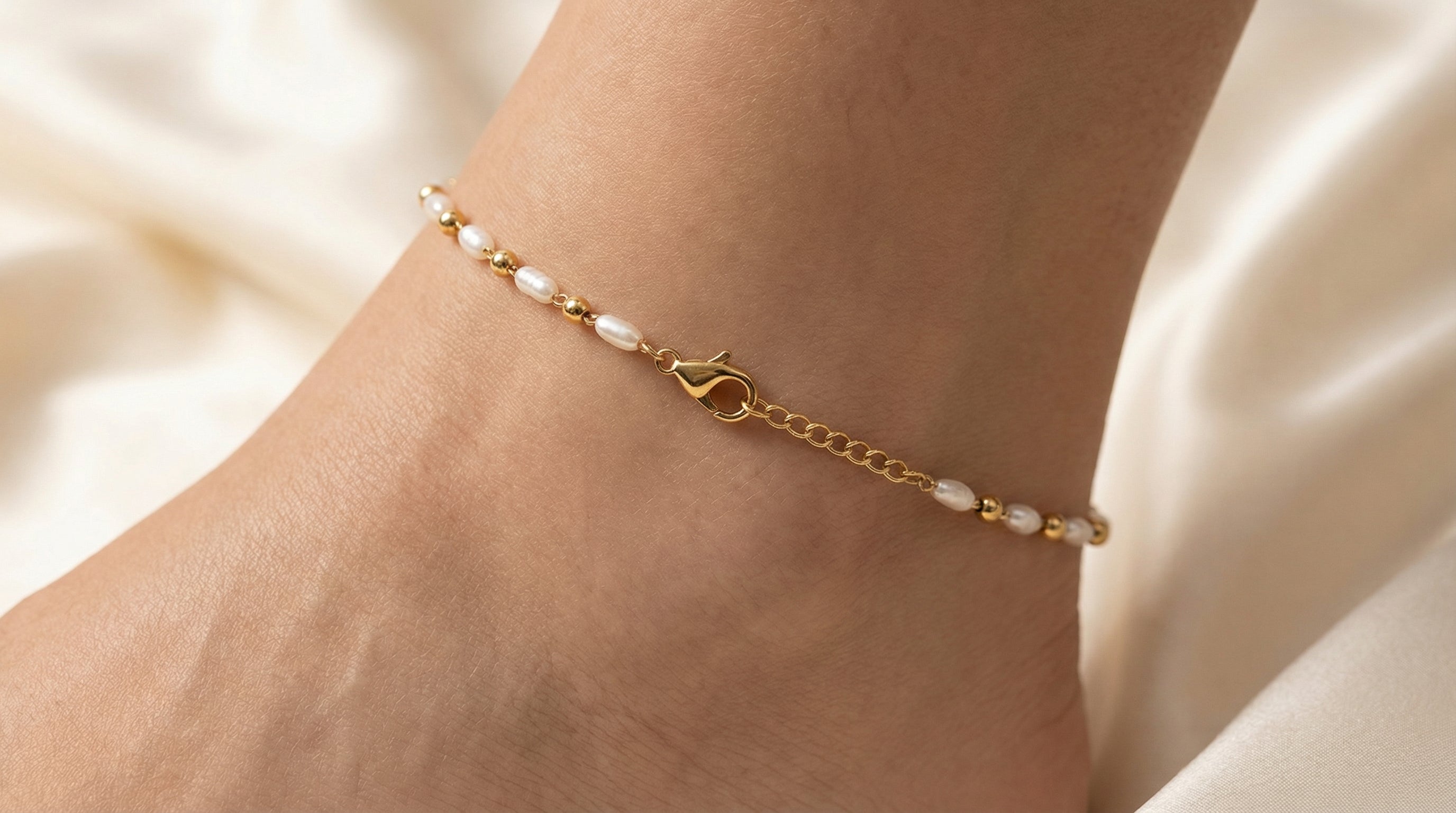 Butigini Ivory Luxe Anklet