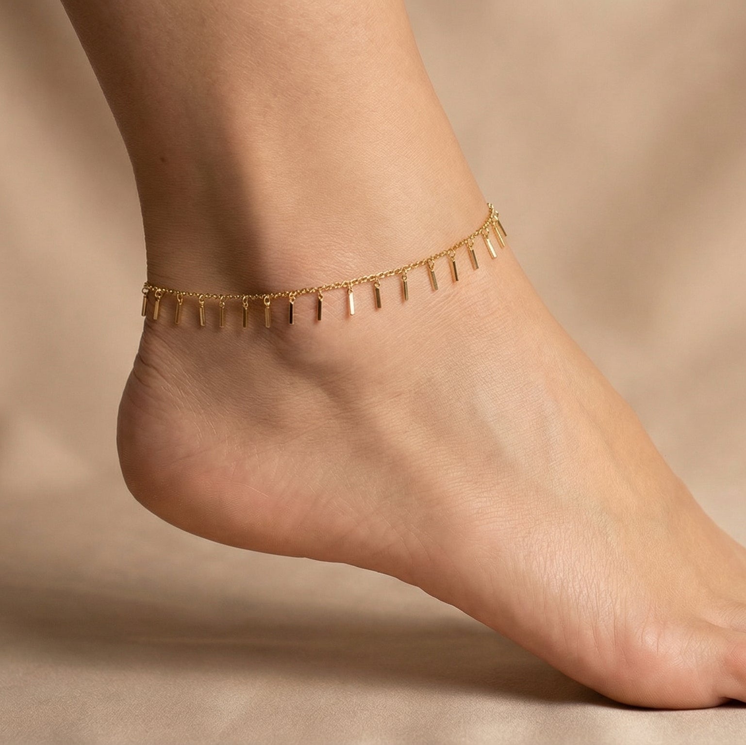 Butigini Elara Tassel Glow Anklet